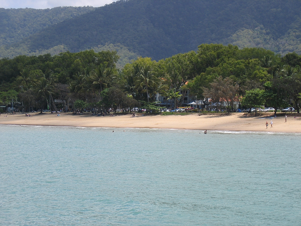 CairnsTC084 Palm Cove.jpg